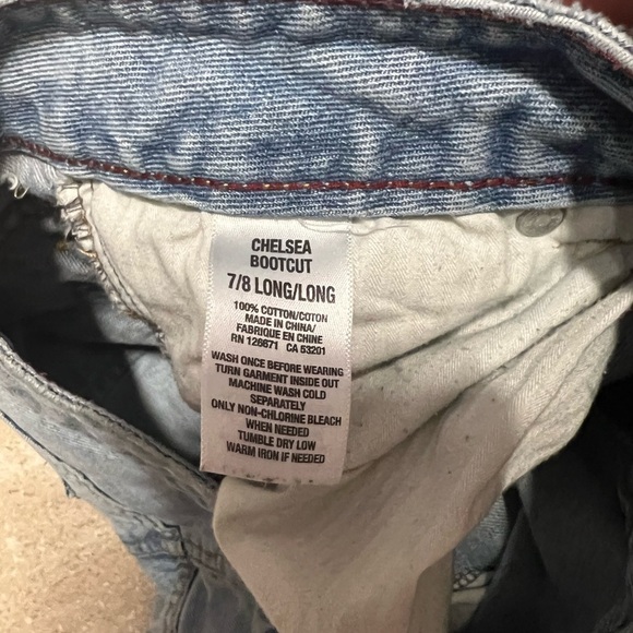 💙EUC -AEROPOSTALE DISTRESSED CHELSEA BOOTCUT JEANS SZ 7-8 LONG💙 - Picture 2 of 11